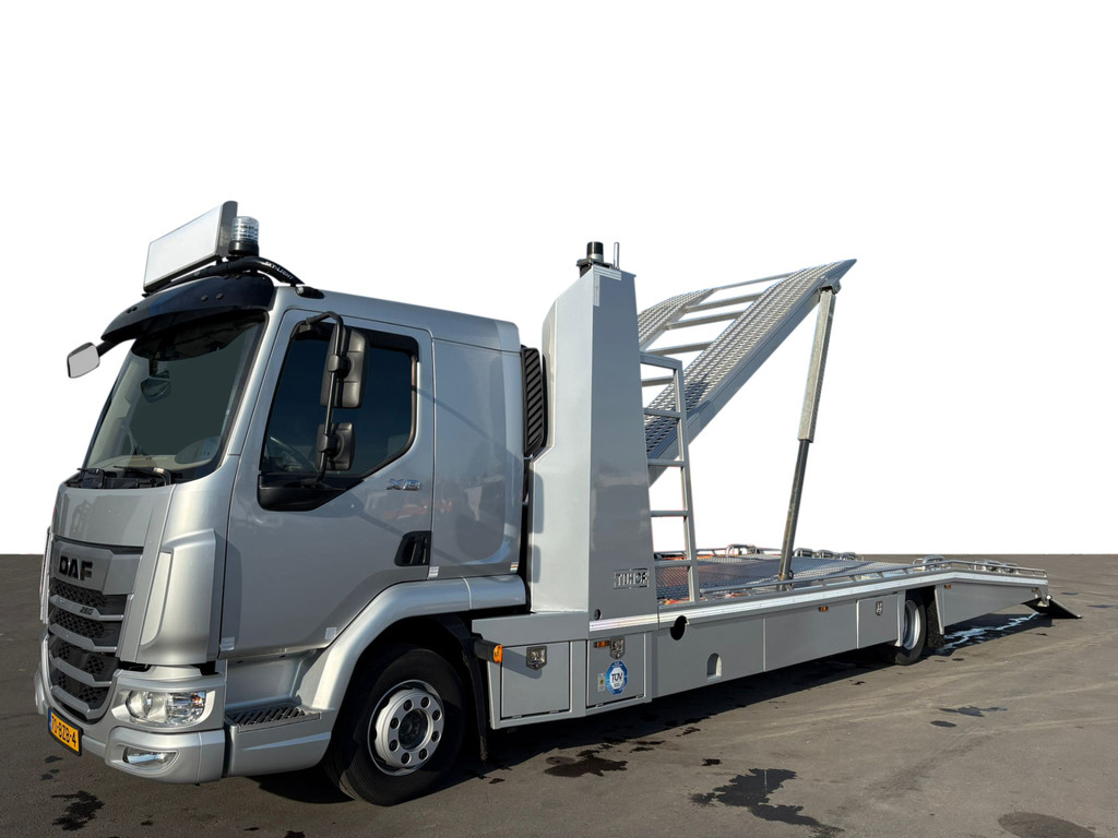 DAF  XB 260 Tijhof 2/3 Car Winch Camera autotransporter