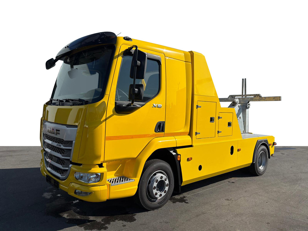 DAF  XB 230 Omars Wrecker Remote Acc Lane Winch Bergingsvoertuig